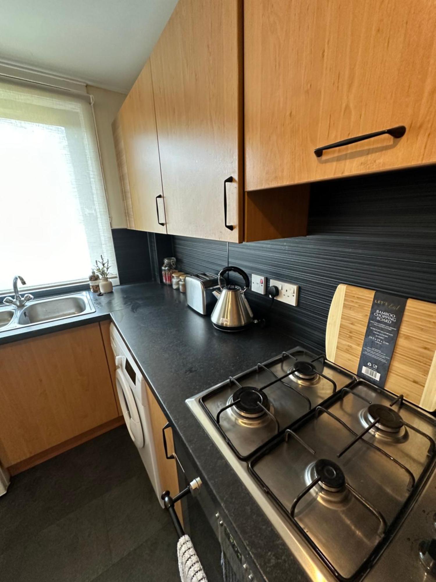 Spacious 3 Bedroom Flat Close To City Center Dalneigh Extérieur photo
